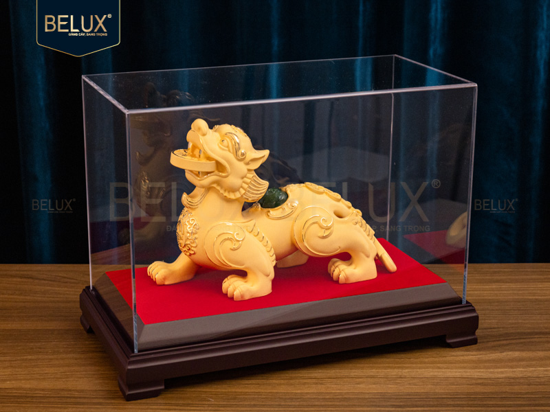 Tượng Tỳ Hưu dát vàng cát&nbsp;25x11x17.5cm